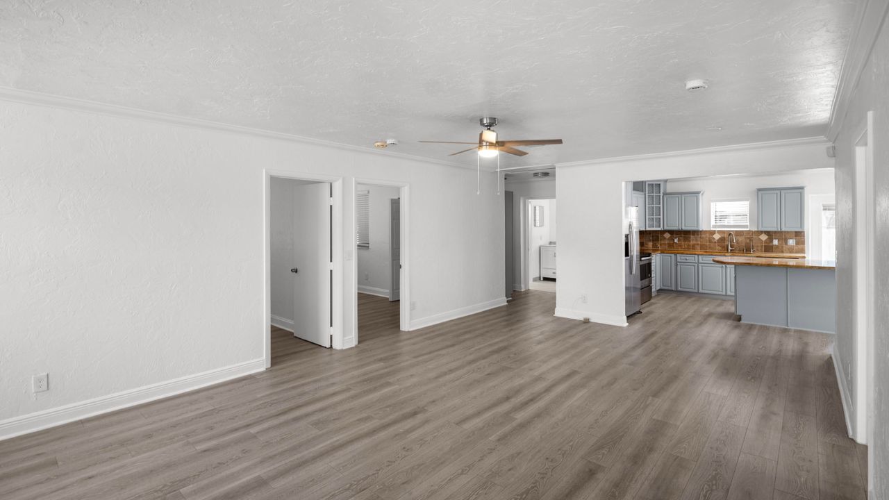 En Venta: $375,000 (3 camas, 2 baños, 1532 Pies cuadrados)