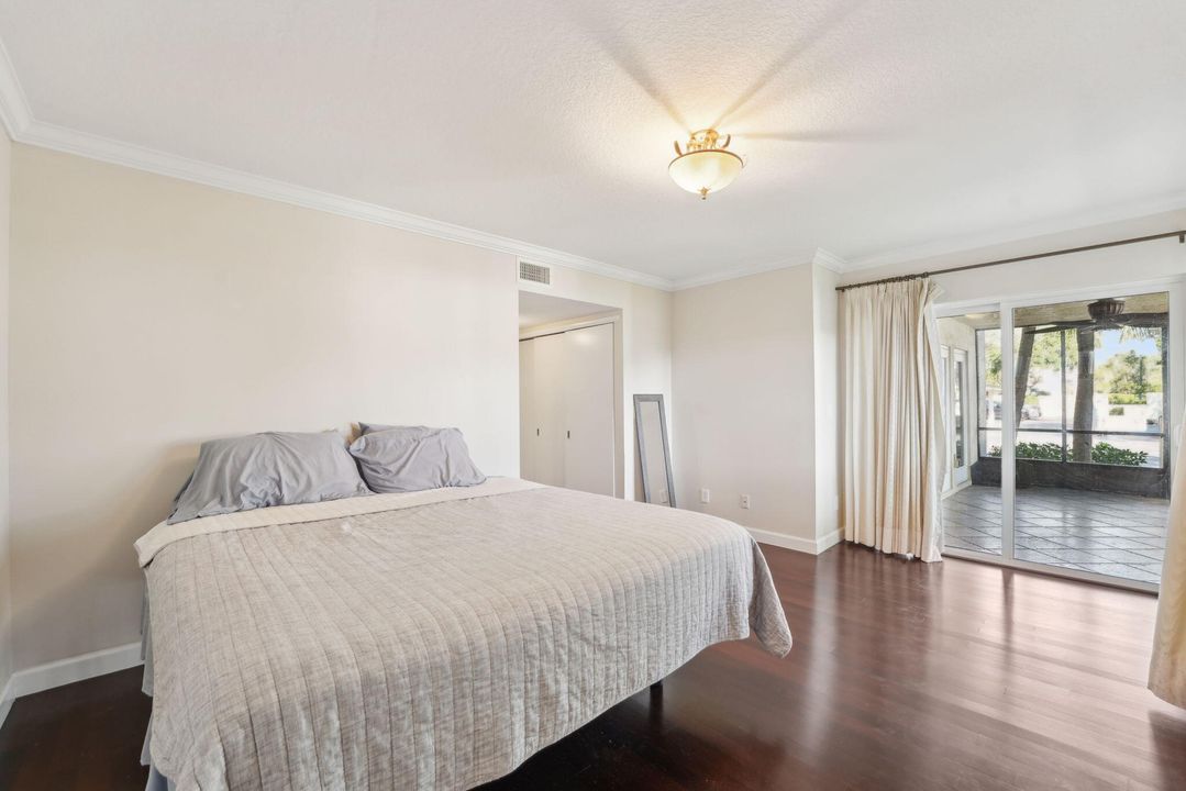 For Rent: $4,000 (3 beds, 2 baths, 1413 Square Feet)