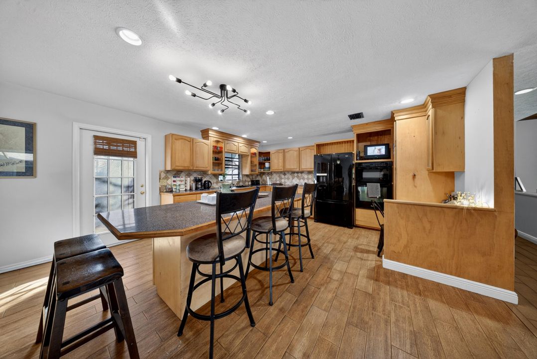 For Sale: $899,000 (4 beds, 3 baths, 3430 Square Feet)