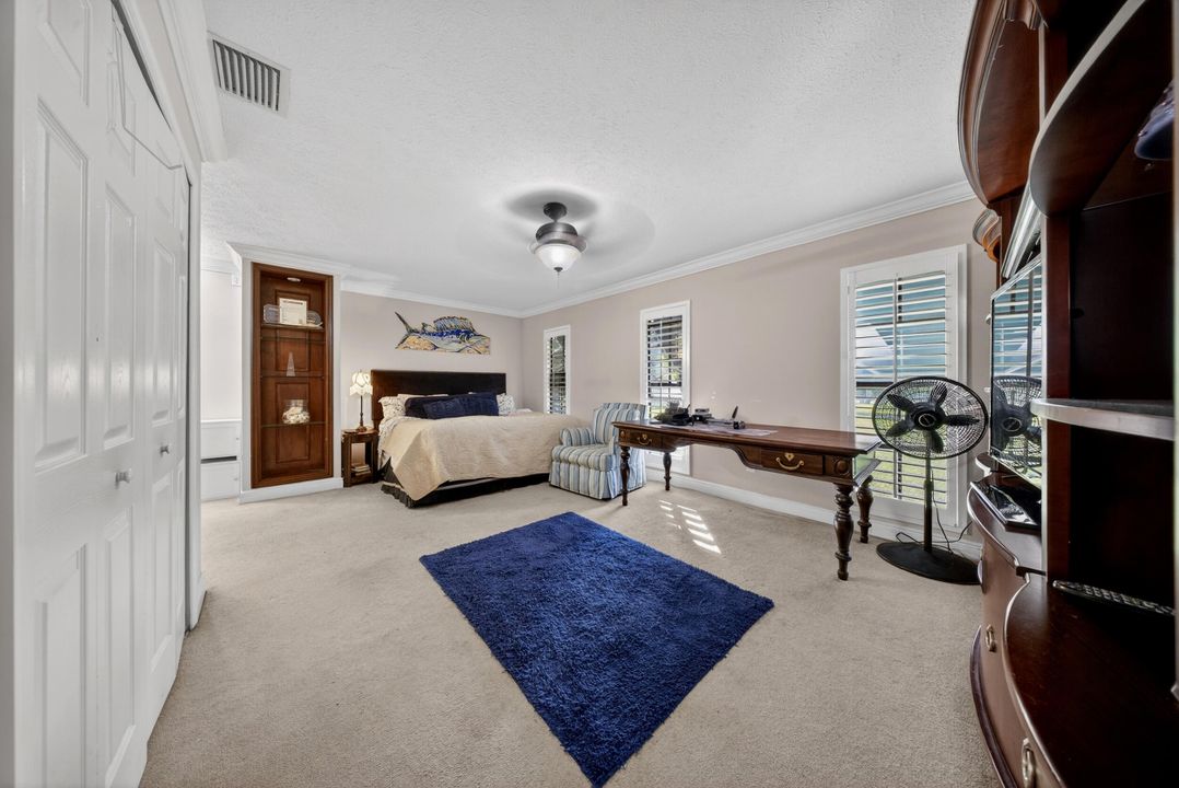 For Sale: $899,000 (4 beds, 3 baths, 3430 Square Feet)