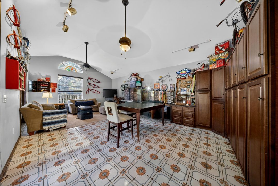 For Sale: $899,000 (4 beds, 3 baths, 3430 Square Feet)