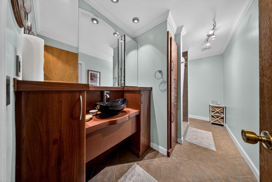 For Sale: $899,000 (4 beds, 3 baths, 3430 Square Feet)