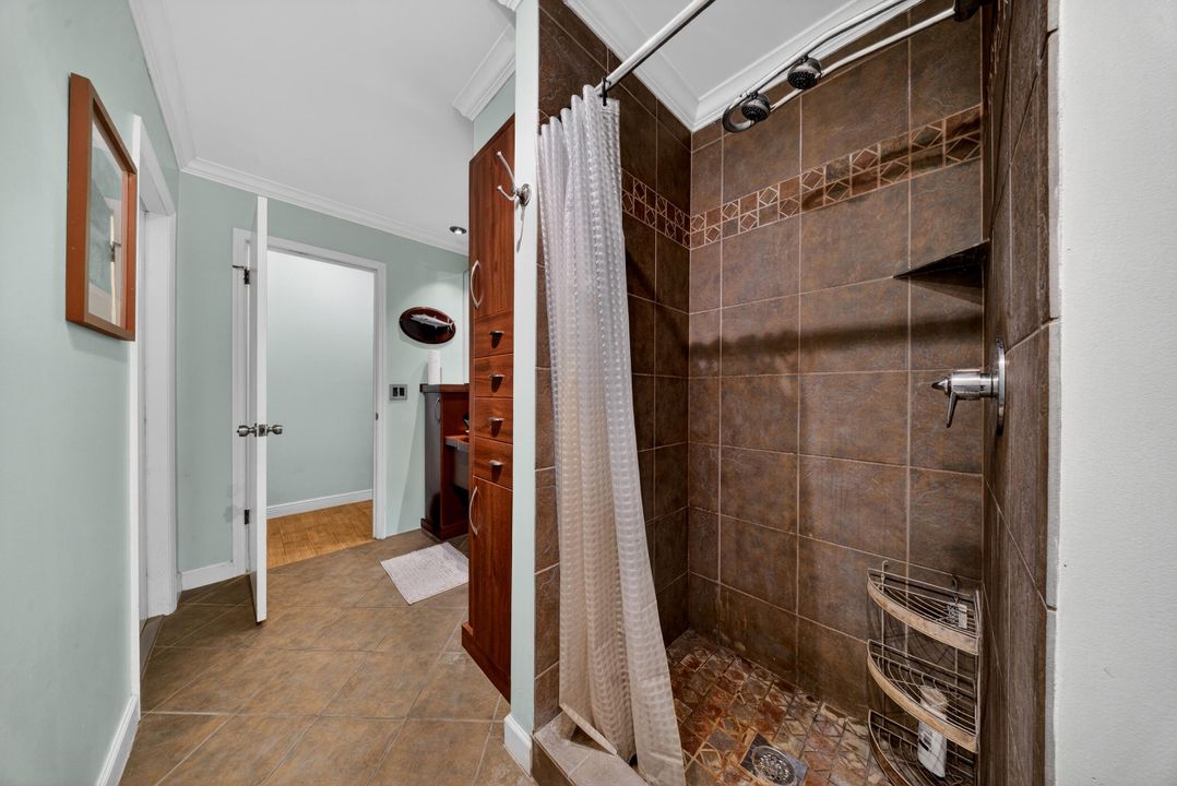 For Sale: $899,000 (4 beds, 3 baths, 3430 Square Feet)