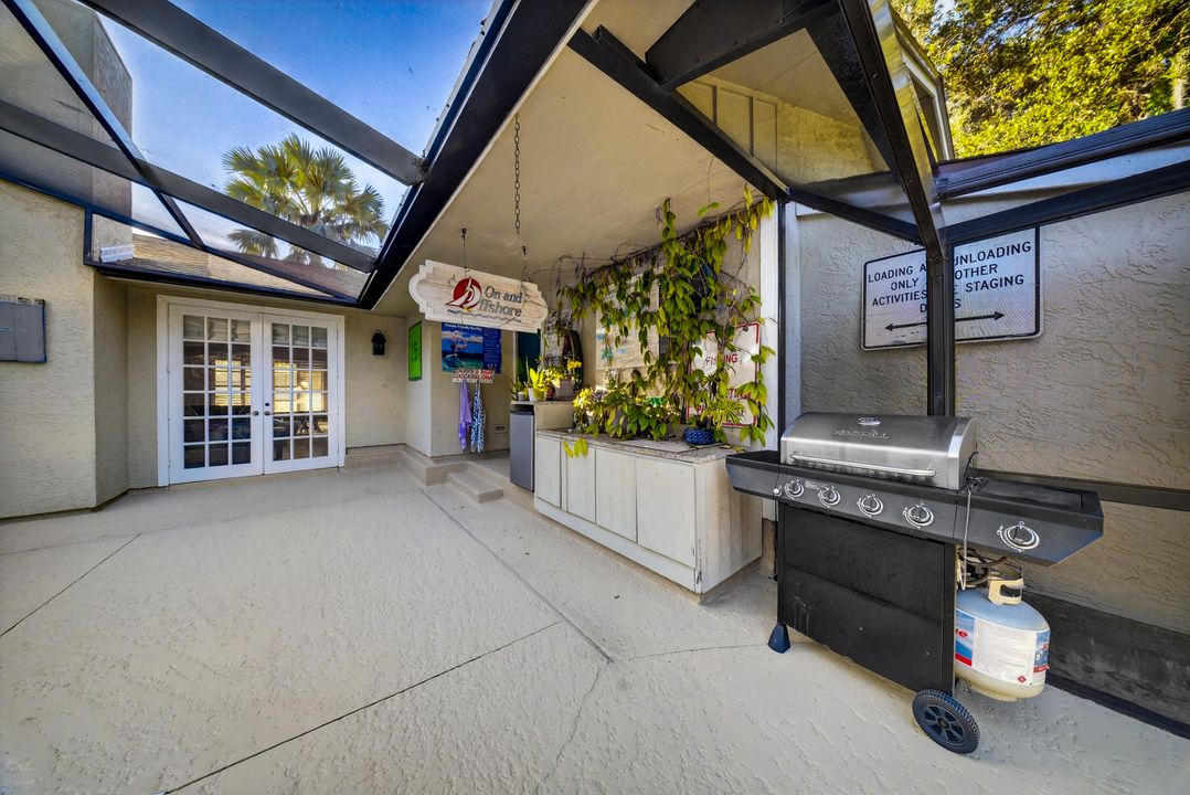 For Sale: $899,000 (4 beds, 3 baths, 3430 Square Feet)