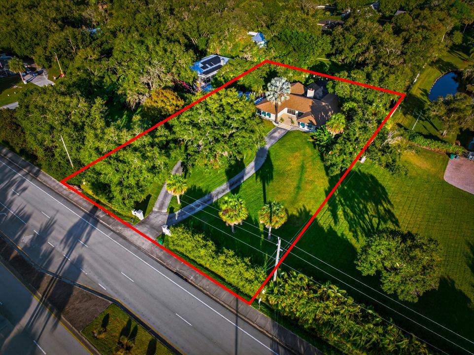 For Sale: $899,000 (4 beds, 3 baths, 3430 Square Feet)