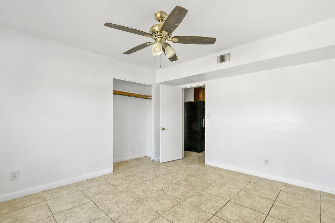 For Rent: $2,000 (4 beds, 1 baths, 1156 Square Feet)