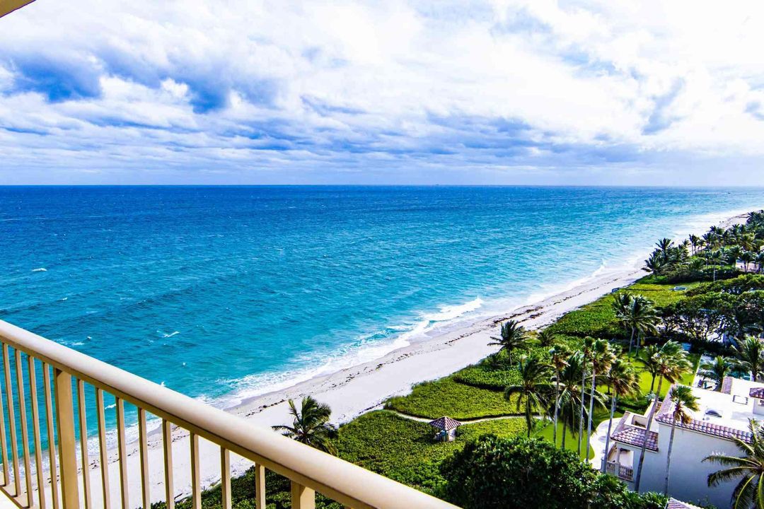 For Rent: $4,000 (2 beds, 2 baths, 1135 Square Feet)