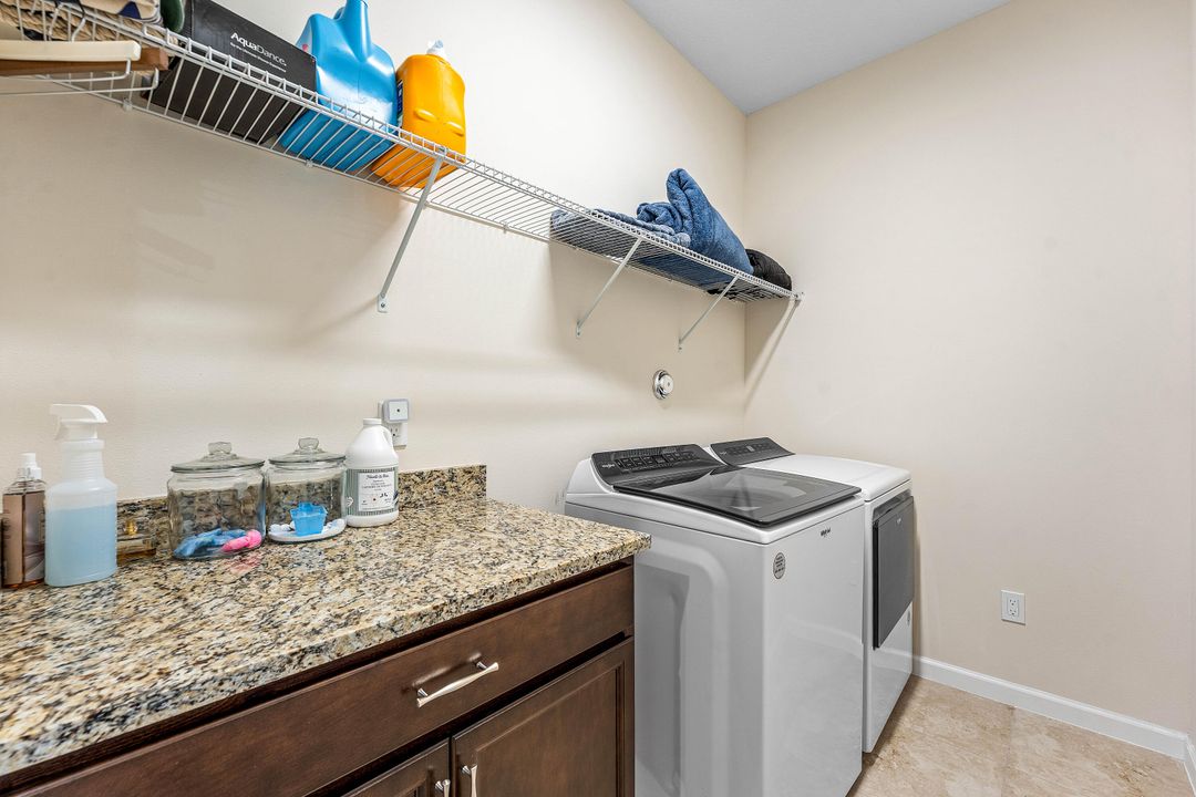 For Rent: $3,400 (3 beds, 2 baths, 2138 Square Feet)