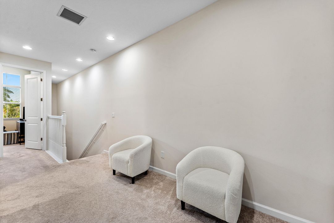 For Rent: $3,400 (3 beds, 2 baths, 2138 Square Feet)