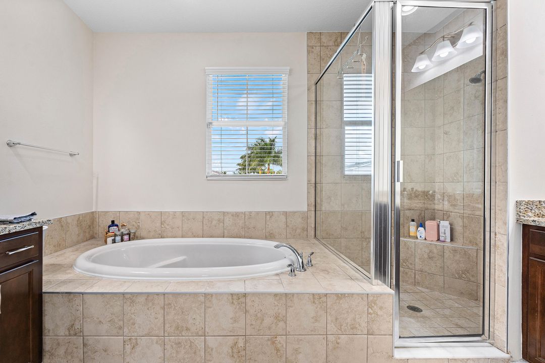 For Rent: $3,400 (3 beds, 2 baths, 2138 Square Feet)