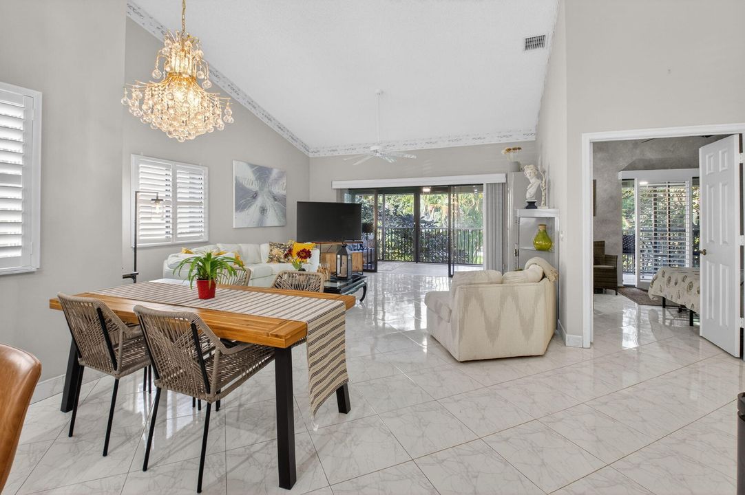 На продажу: $389,900 (3 спален, 2 ванн, 1620 Квадратных фут)