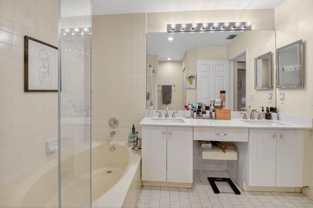 На продажу: $389,900 (3 спален, 2 ванн, 1620 Квадратных фут)