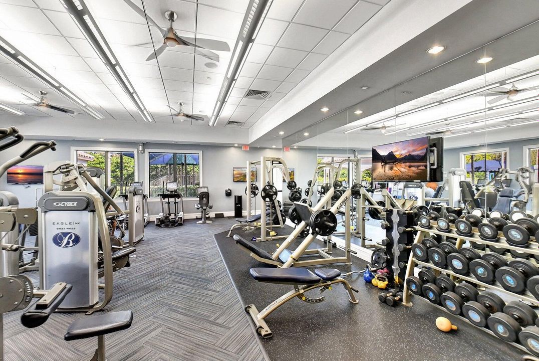 For Sale: $3,499,000 (5 beds, 6 baths, 5332 Square Feet)