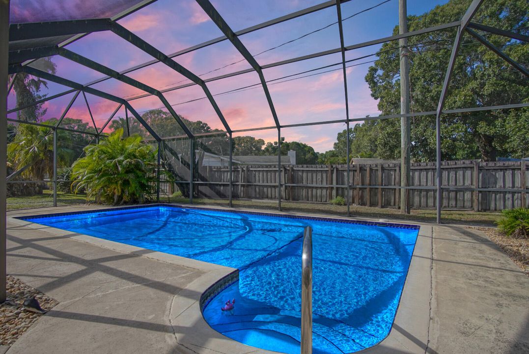 На продажу: $450,000 (4 спален, 3 ванн, 2530 Квадратных фут)