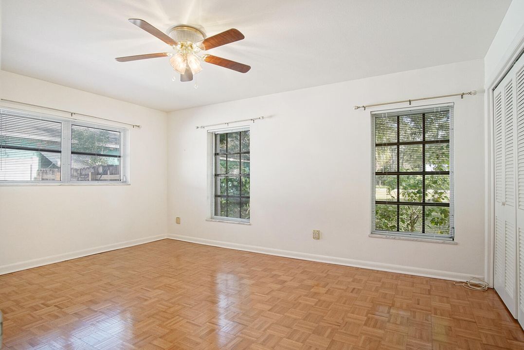 На продажу: $450,000 (4 спален, 3 ванн, 2530 Квадратных фут)