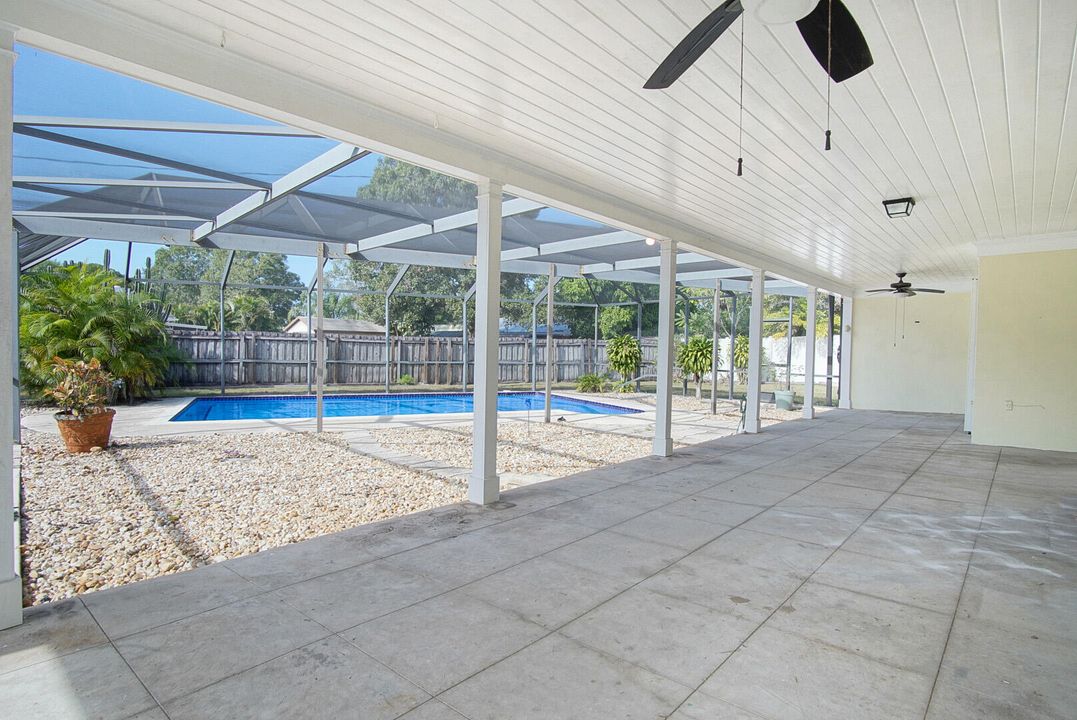 На продажу: $450,000 (4 спален, 3 ванн, 2530 Квадратных фут)