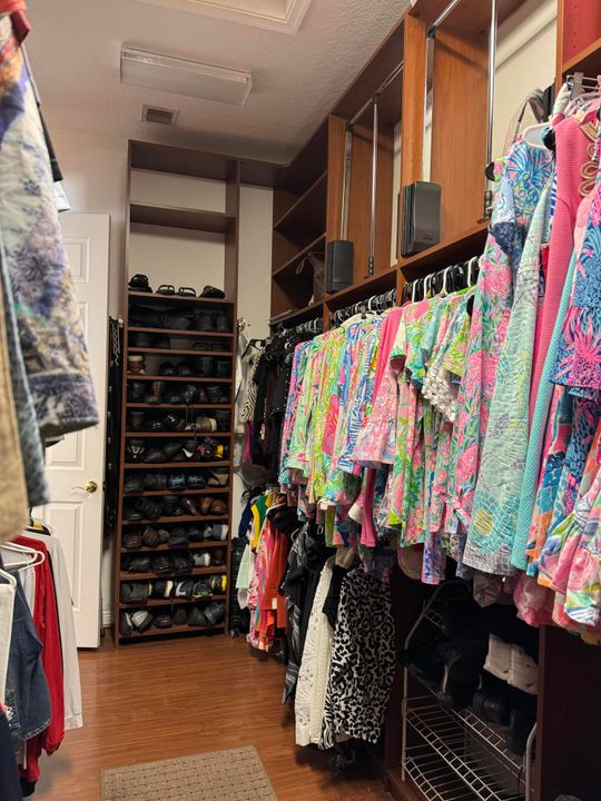 En Venta: $859,000 (4 camas, 4 baños, 3496 Pies cuadrados)