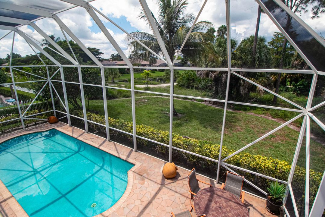 En Venta: $859,000 (4 camas, 4 baños, 3496 Pies cuadrados)