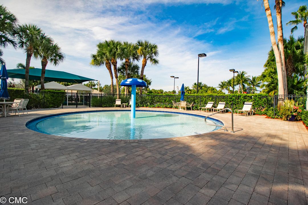 En Venta: $859,000 (4 camas, 4 baños, 3496 Pies cuadrados)