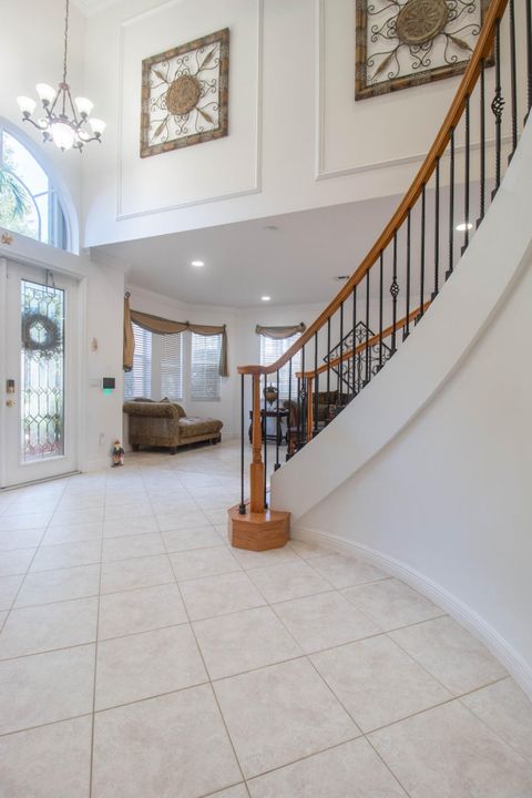 En Venta: $859,000 (4 camas, 4 baños, 3496 Pies cuadrados)