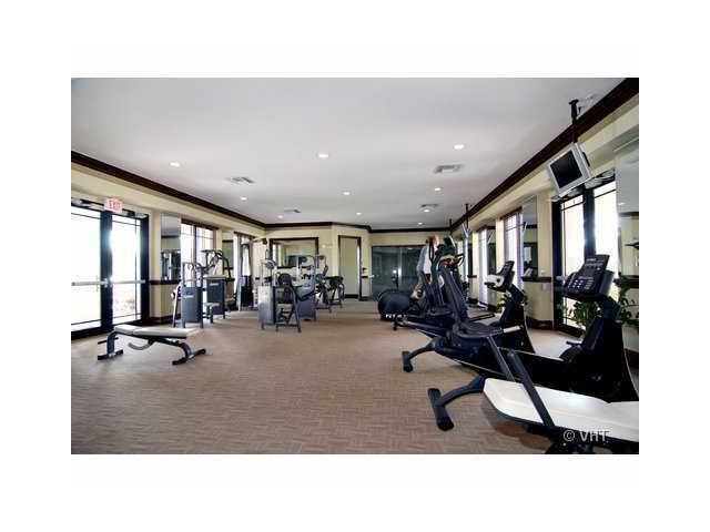 For Rent: $2,450 (3 beds, 2 baths, 1316 Square Feet)