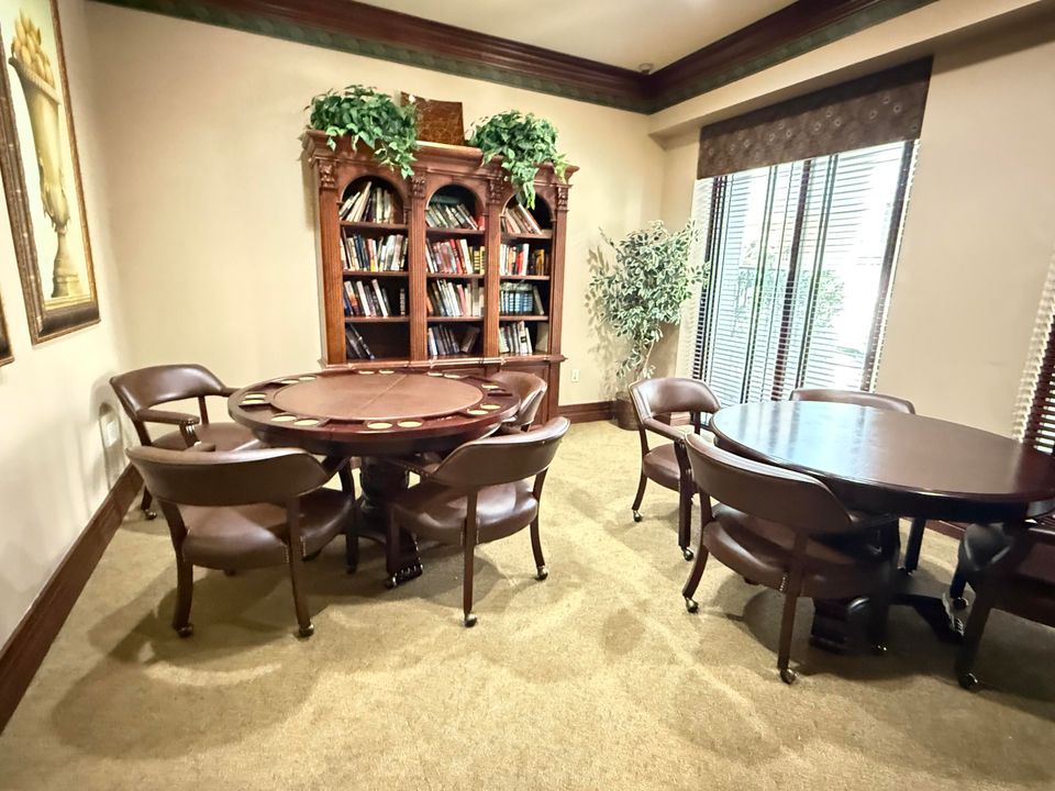 For Rent: $2,450 (3 beds, 2 baths, 1316 Square Feet)