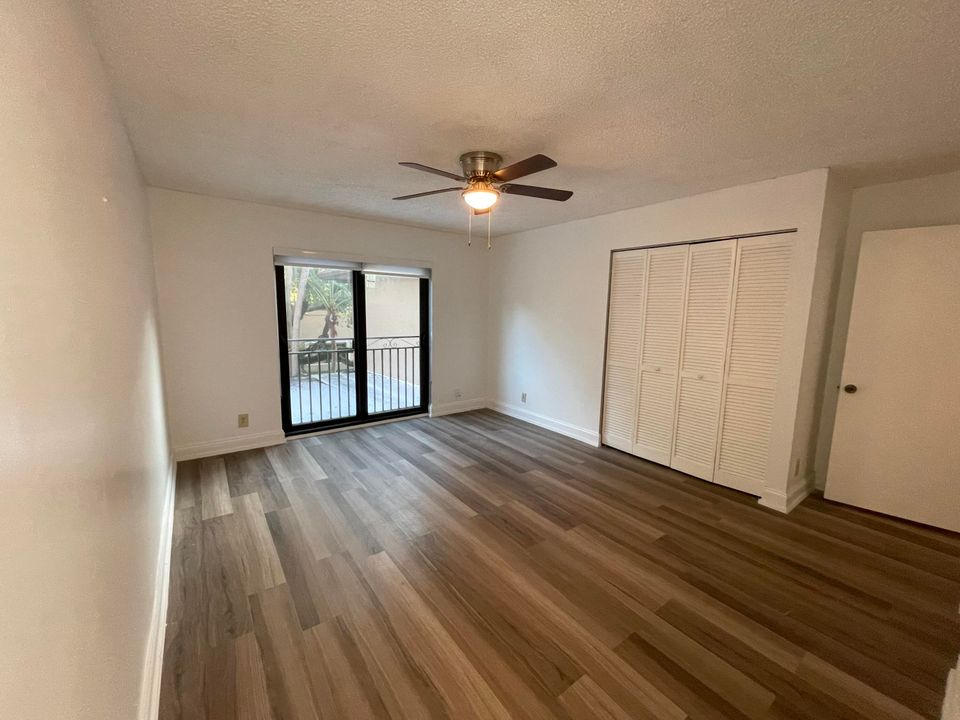 For Rent: $2,500 (2 beds, 2 baths, 1068 Square Feet)