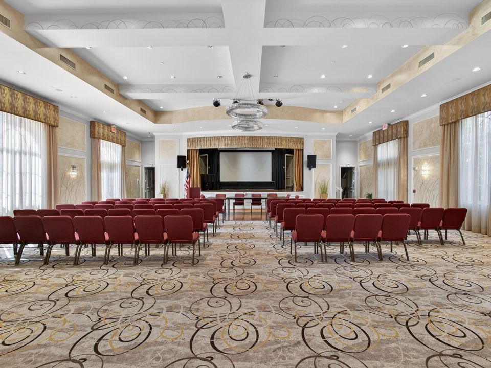 For Sale: $425,000 (3 beds, 2 baths, 1884 Square Feet)