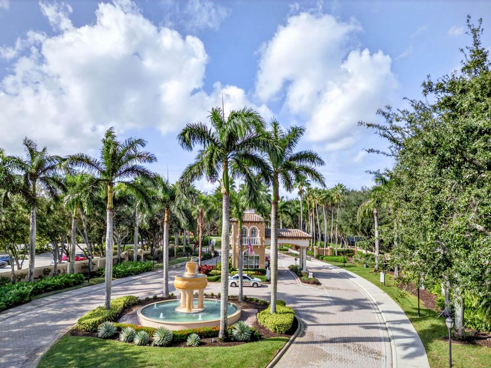 For Sale: $425,000 (3 beds, 2 baths, 1884 Square Feet)