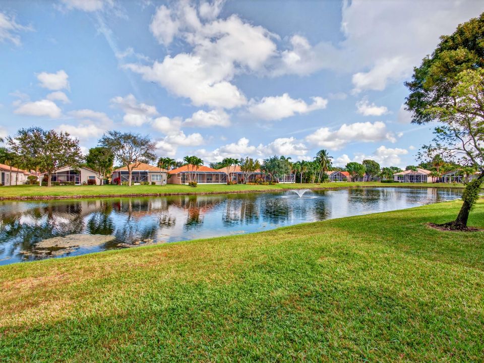 For Sale: $425,000 (3 beds, 2 baths, 1884 Square Feet)