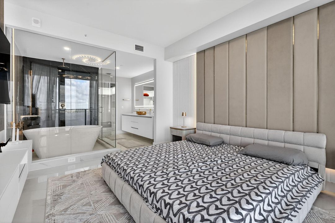 For Rent: $11,000 (3 beds, 3 baths, 1545 Square Feet)