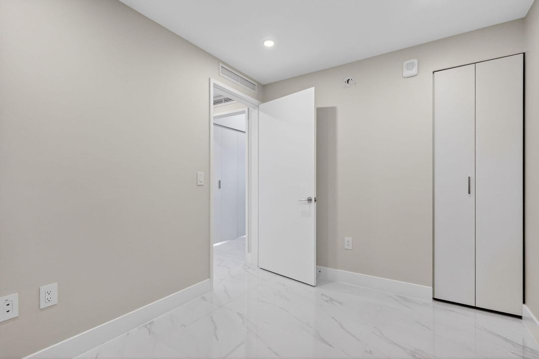 For Rent: $11,000 (3 beds, 3 baths, 1545 Square Feet)