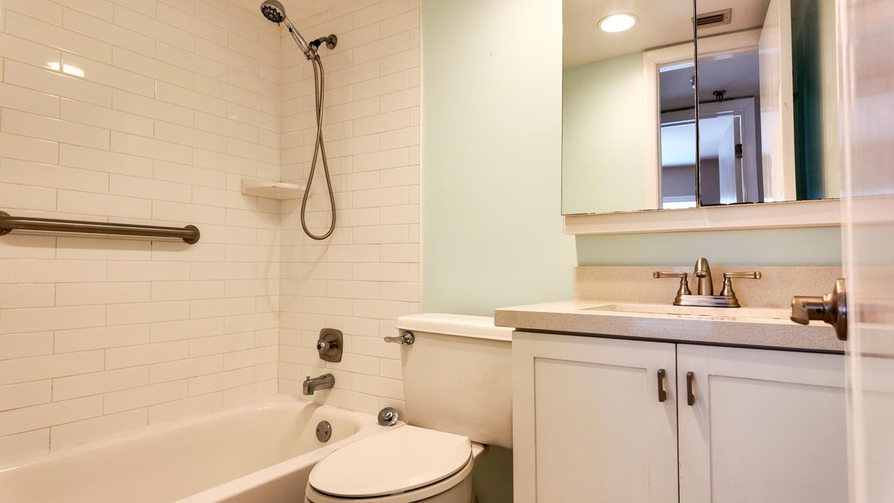 En Renta: $1,800 (2 camas, 2 baños, 1020 Pies cuadrados)