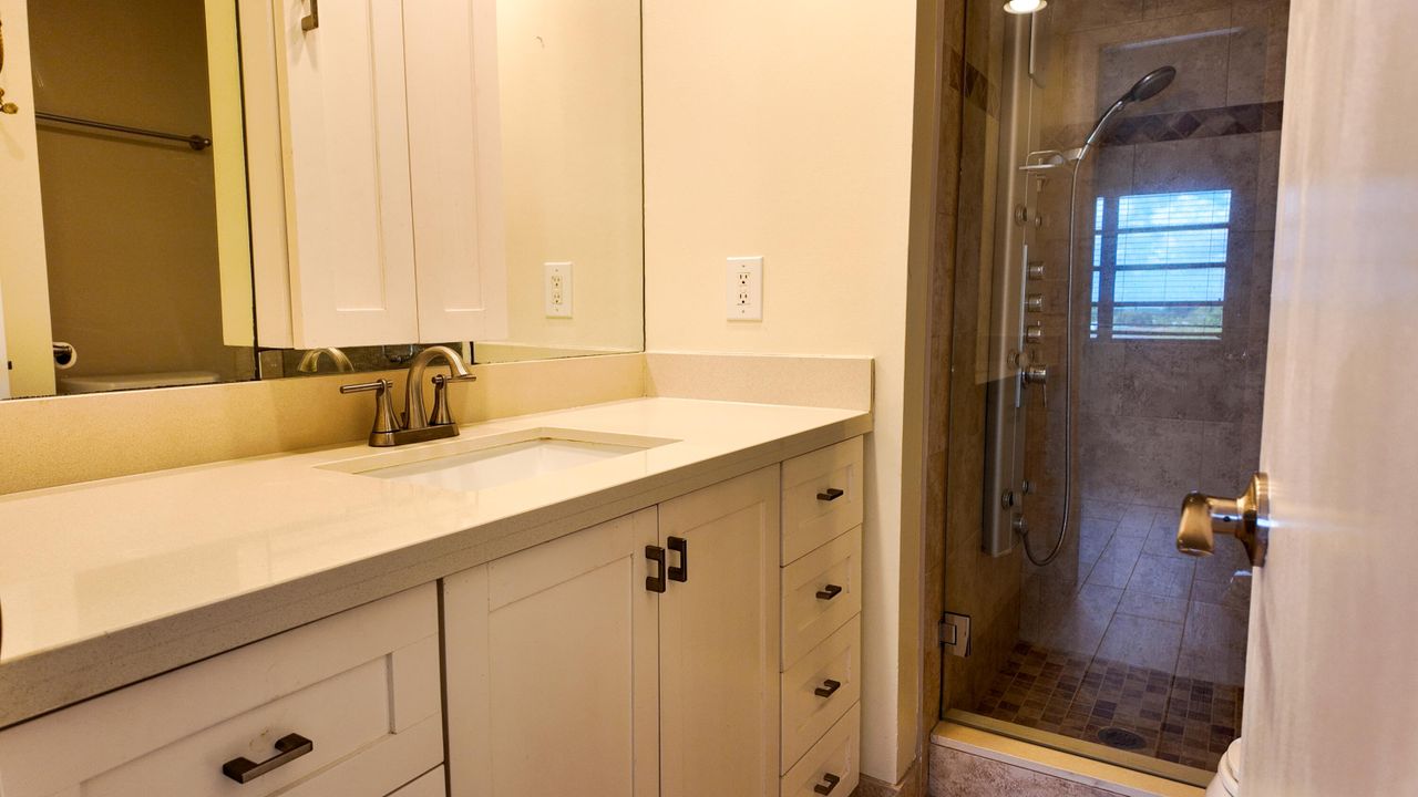 En Renta: $1,800 (2 camas, 2 baños, 1020 Pies cuadrados)