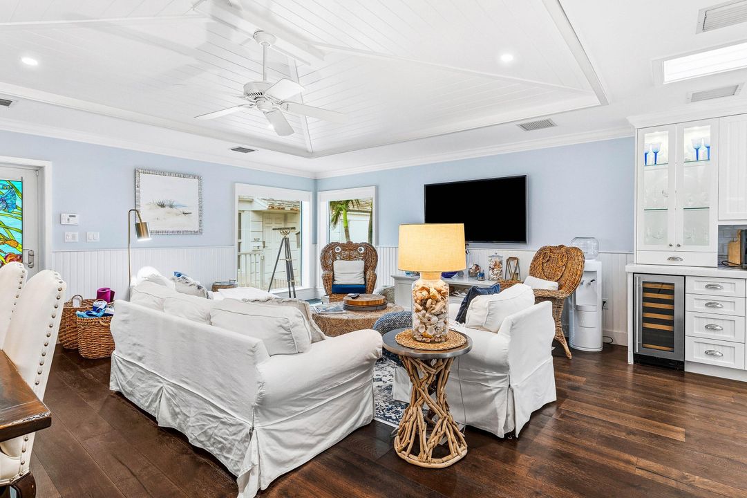 В аренду: $13,000 (4 спален, 2 ванн, 1998 Квадратных фут)