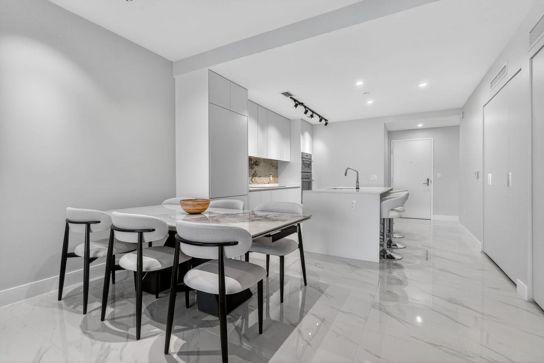 For Rent: $10,500 (3 beds, 3 baths, 1545 Square Feet)