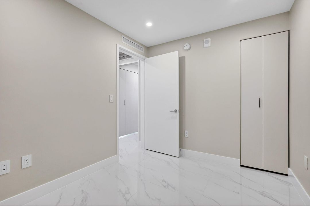 For Rent: $10,500 (3 beds, 3 baths, 1545 Square Feet)