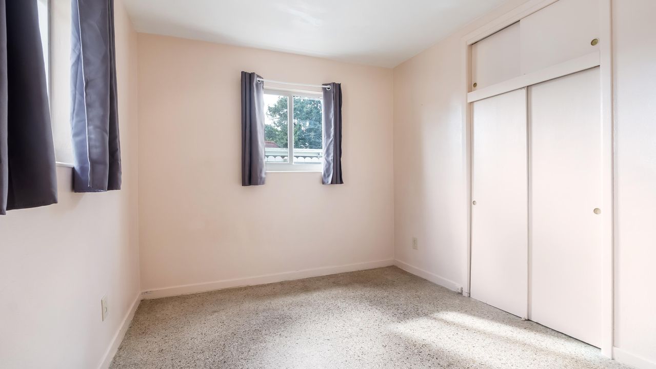 For Sale: $525,000 (4 beds, 2 baths, 2458 Square Feet)