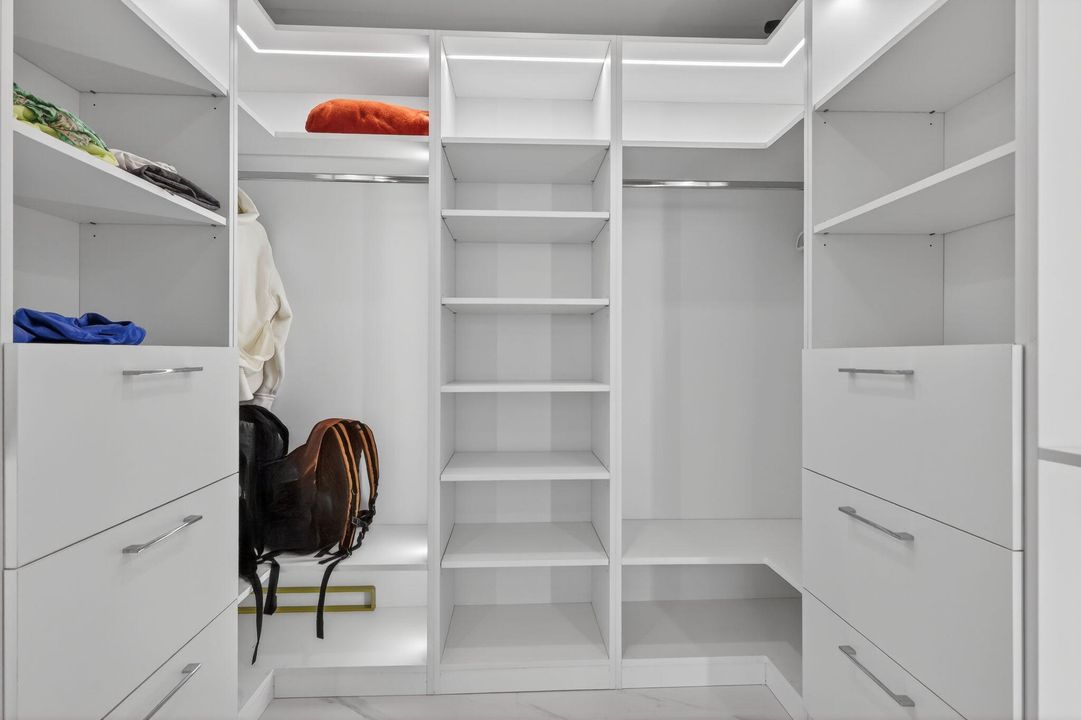 For Rent: $10,500 (3 beds, 3 baths, 1545 Square Feet)