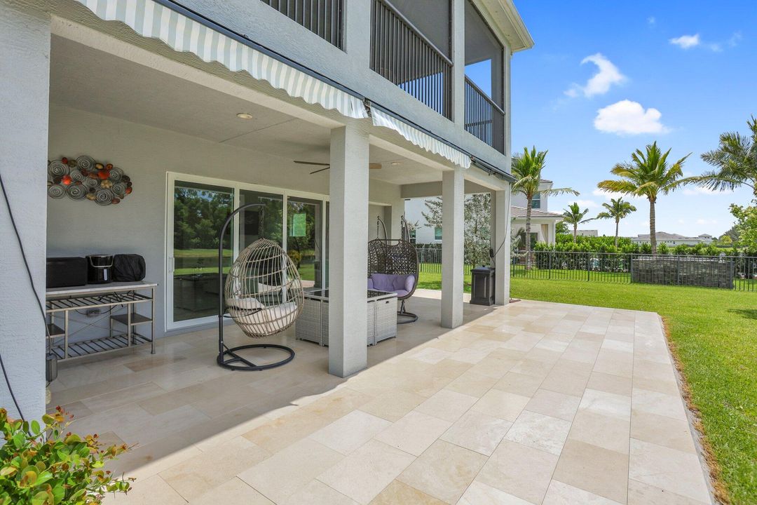 For Rent: $6,000 (6 beds, 4 baths, 4110 Square Feet)