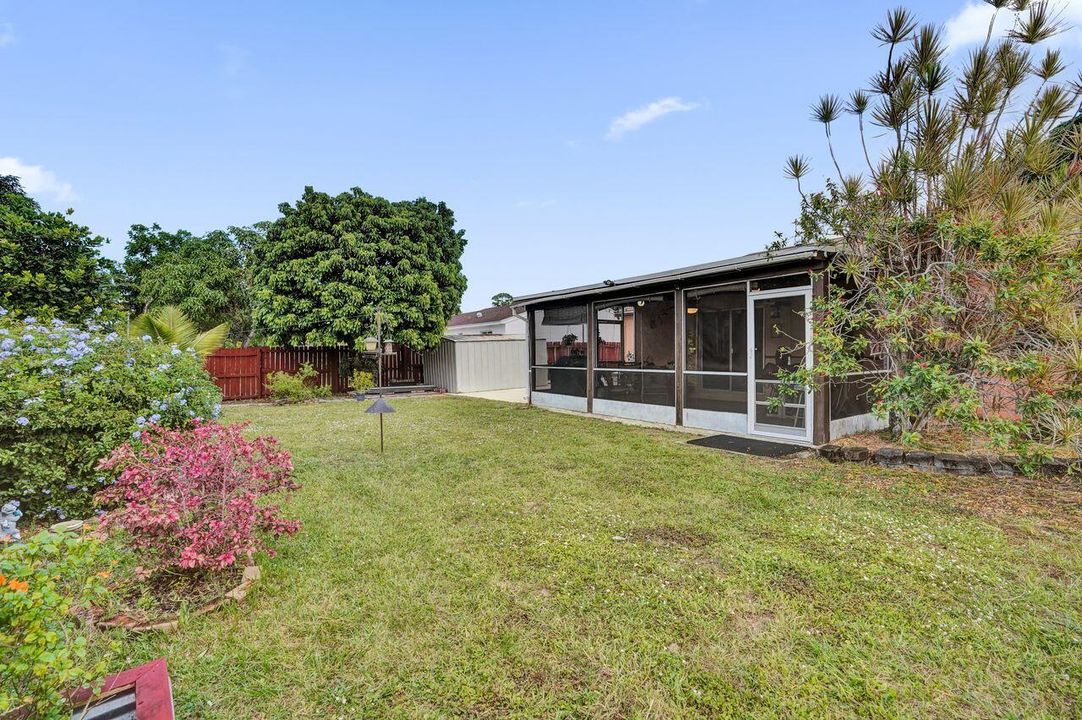 待售: $405,000 (3 贝兹, 2 浴室, 1258 平方英尺)