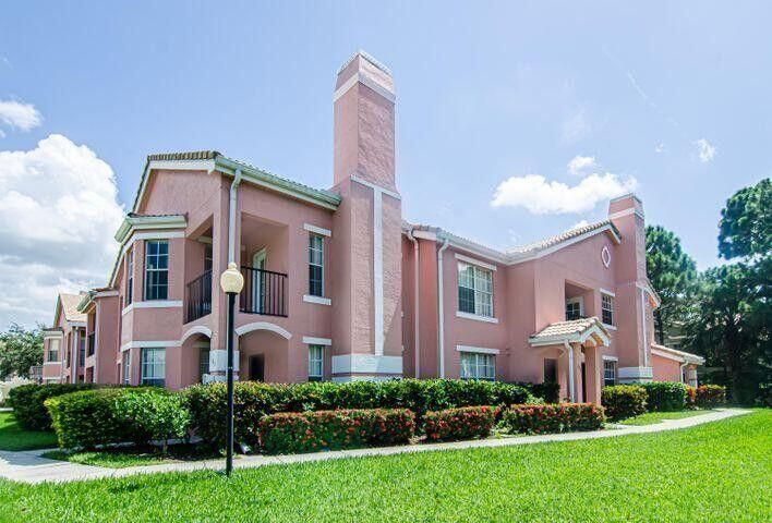 For Rent: $1,850 (2 beds, 2 baths, 1350 Square Feet)