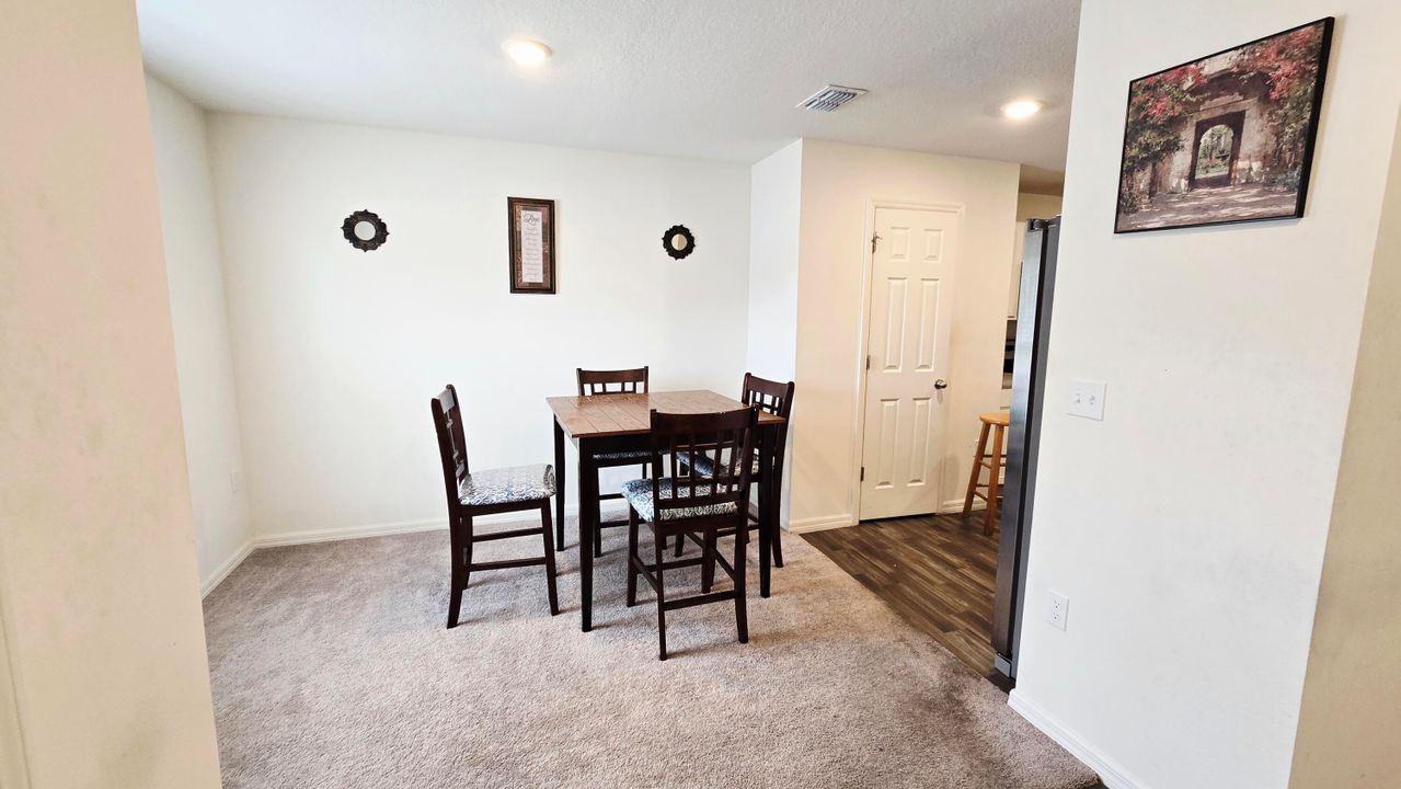 For Sale: $394,990 (3 beds, 2 baths, 1552 Square Feet)