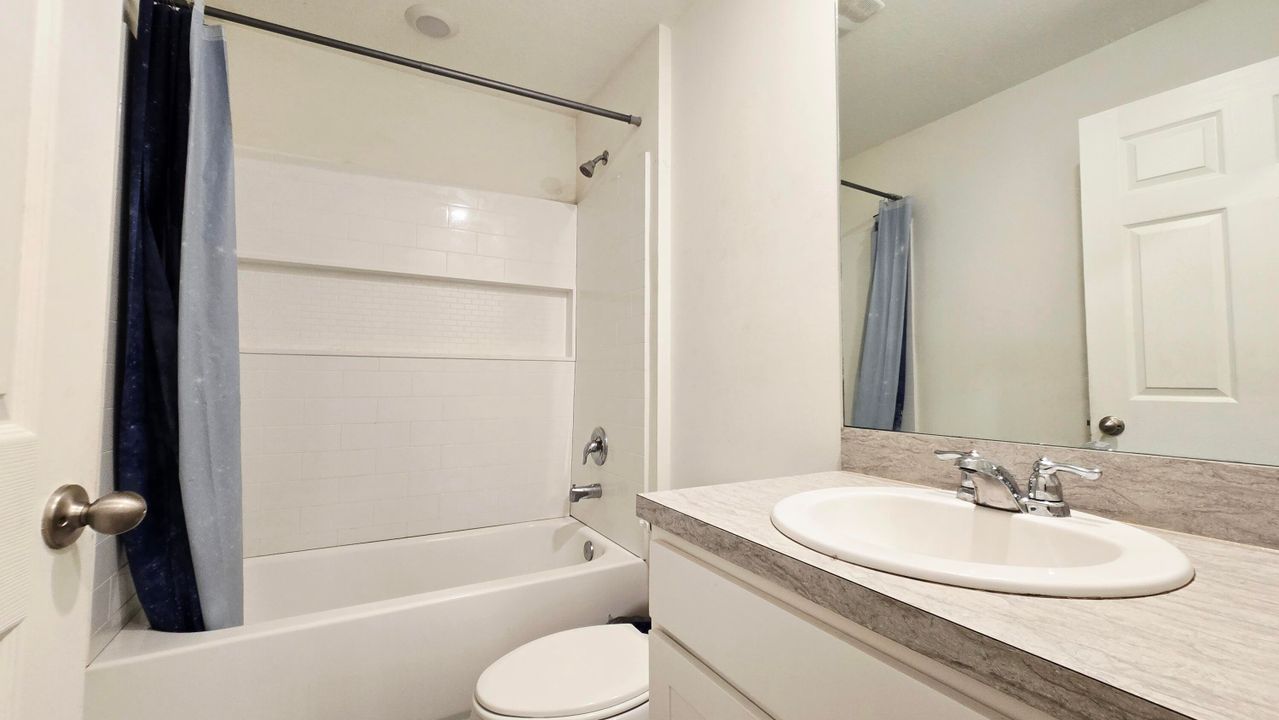 For Sale: $394,990 (3 beds, 2 baths, 1552 Square Feet)