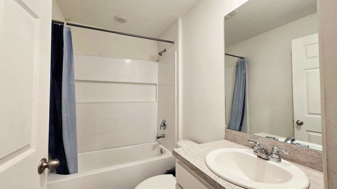 For Sale: $394,990 (3 beds, 2 baths, 1552 Square Feet)