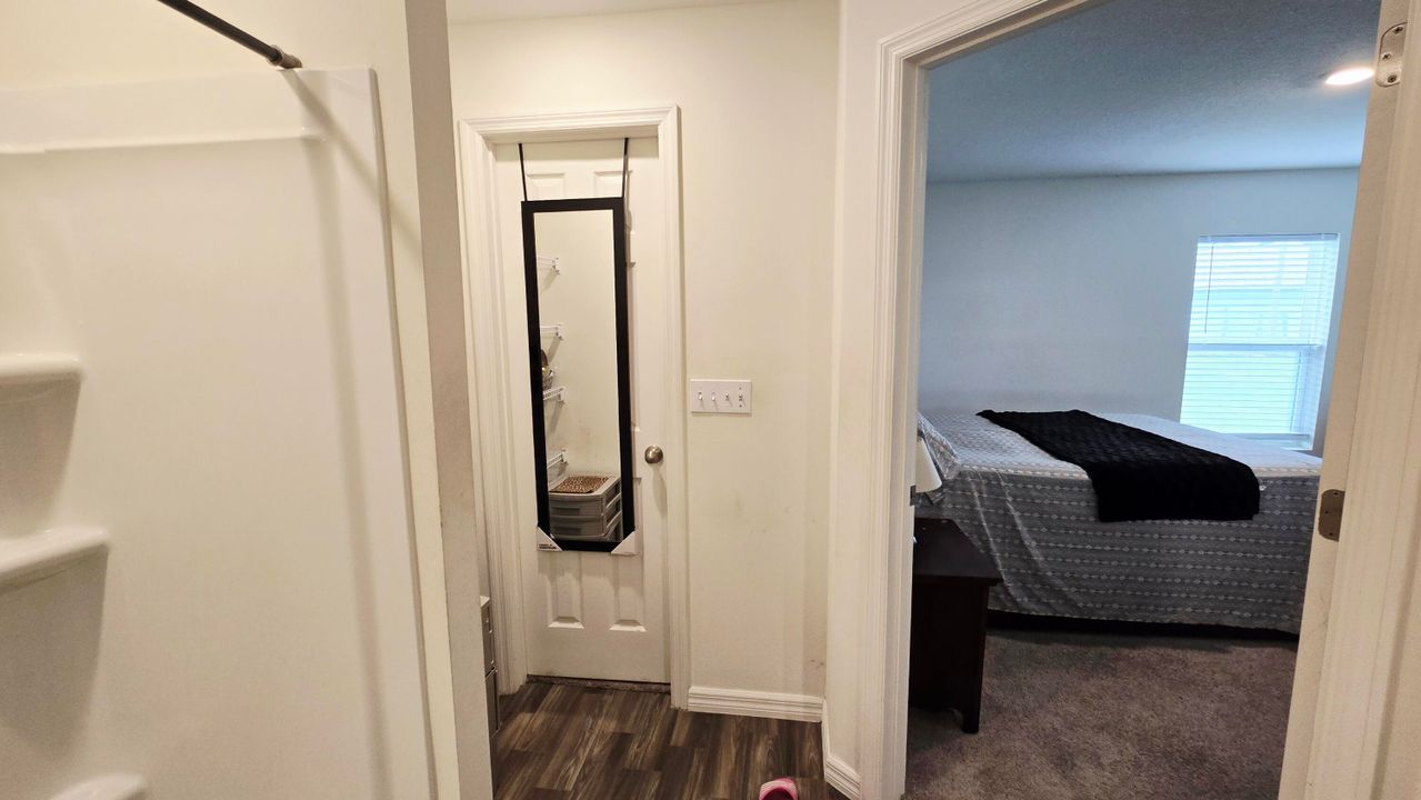 For Sale: $394,990 (3 beds, 2 baths, 1552 Square Feet)