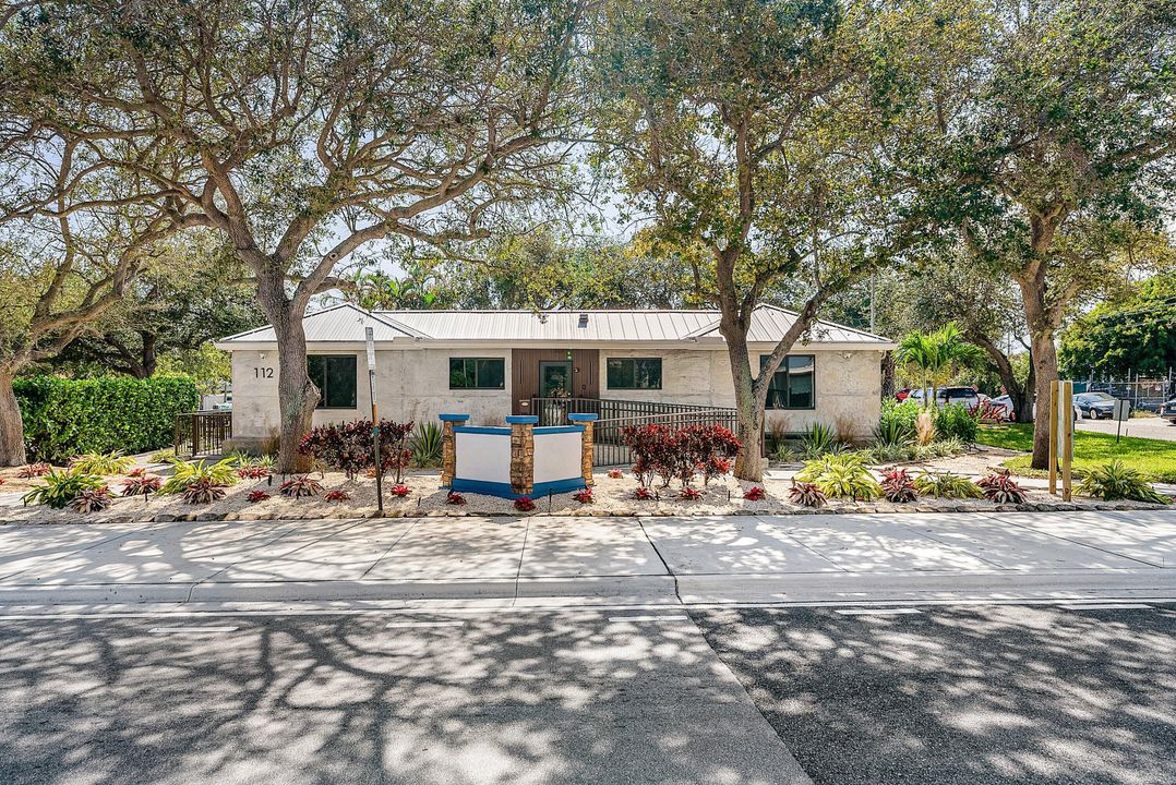 На продажу: $2,690,000 (0 спален, 0 ванн, 5040 Квадратных фут)