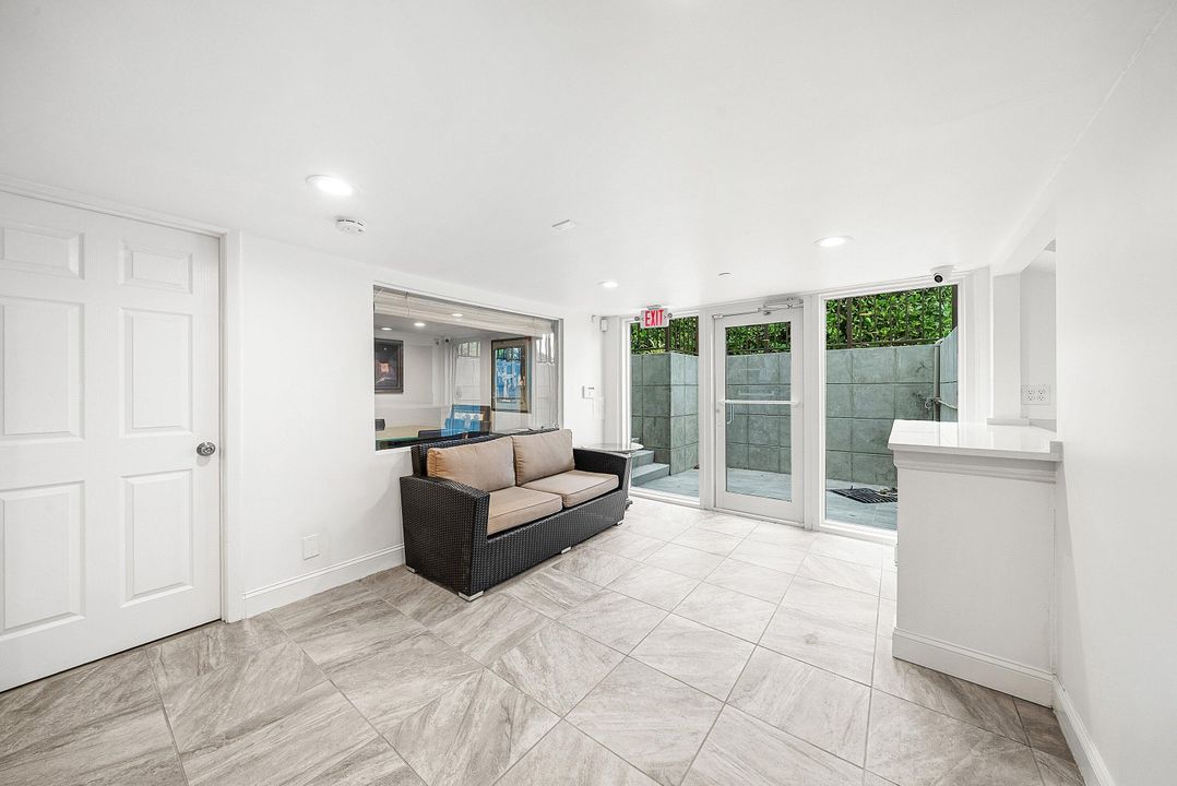 На продажу: $2,690,000 (0 спален, 0 ванн, 5040 Квадратных фут)