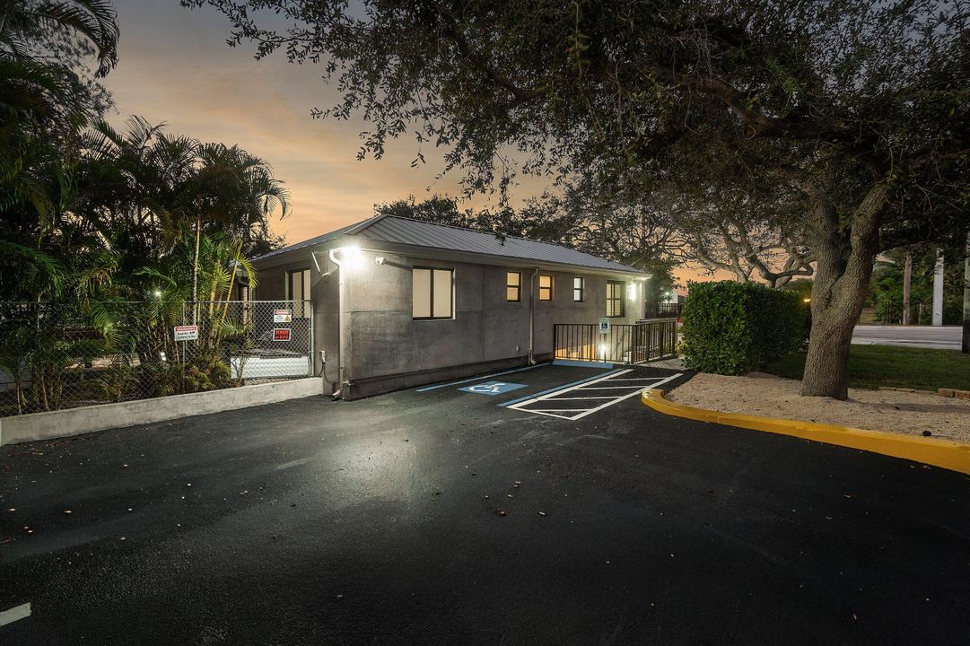 На продажу: $2,690,000 (0 спален, 0 ванн, 5040 Квадратных фут)