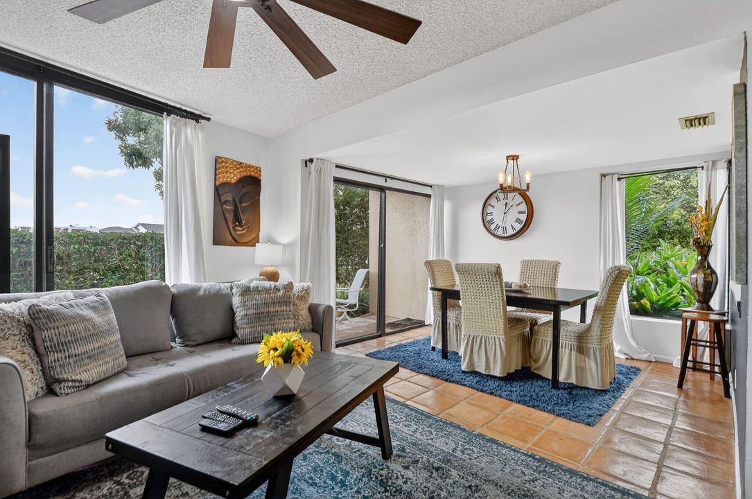 For Sale: $750,000 (2 beds, 2 baths, 1311 Square Feet)